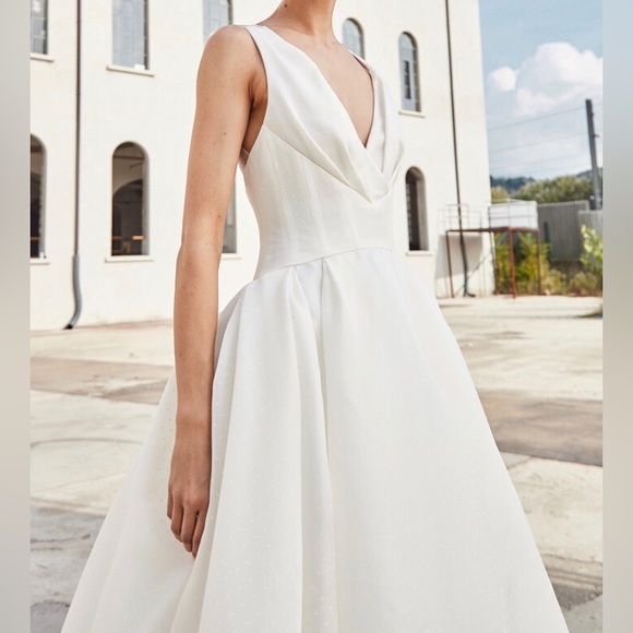 Peter Langner Couture Wedding Gown: Annabelle - Picture 11 of 13